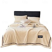 Недорогие Тонкие одеяла и пледы-зимнее роскошное коралловое бархатное одеяло для офиса, шаль, утолщенное, роскошное, для кондиционирования воздуха, для сна, дивана, одеяла для дома, мягкие, дышащие, покрывало для кровати