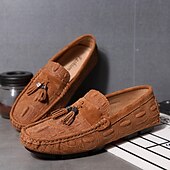 economico Slip-ons e mocassini da uomo-mocassini da uomo in finta pelle scamosciata marrone con dettaglio nappa e motivo in rilievo | comodi ed eleganti per l&#039;uso quotidiano