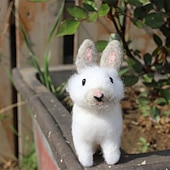 זול צעצועים חדשניים-אביזרי בובת וולדורף בעבודת יד צמר רך ארנבת תינוק ילדה ללוות בובות סמרטוט מתנת יום הולדת בובה סרוגה בובה חמודות בובת קטיפה בובת קטיפה צעצוע ממולא אישית ערכת בובות ארוגה