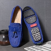 economico Slip-ons e mocassini da uomo-mocassini da uomo in finta pelle scamosciata marrone con dettaglio nappa e motivo in rilievo | comodi ed eleganti per l&#039;uso quotidiano