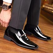 levne Poloformální-pánské hnědé lakované mokasíny z umělé kůže – prodyšné perforované slip-on společenské boty pro obchodní i formální příležitosti