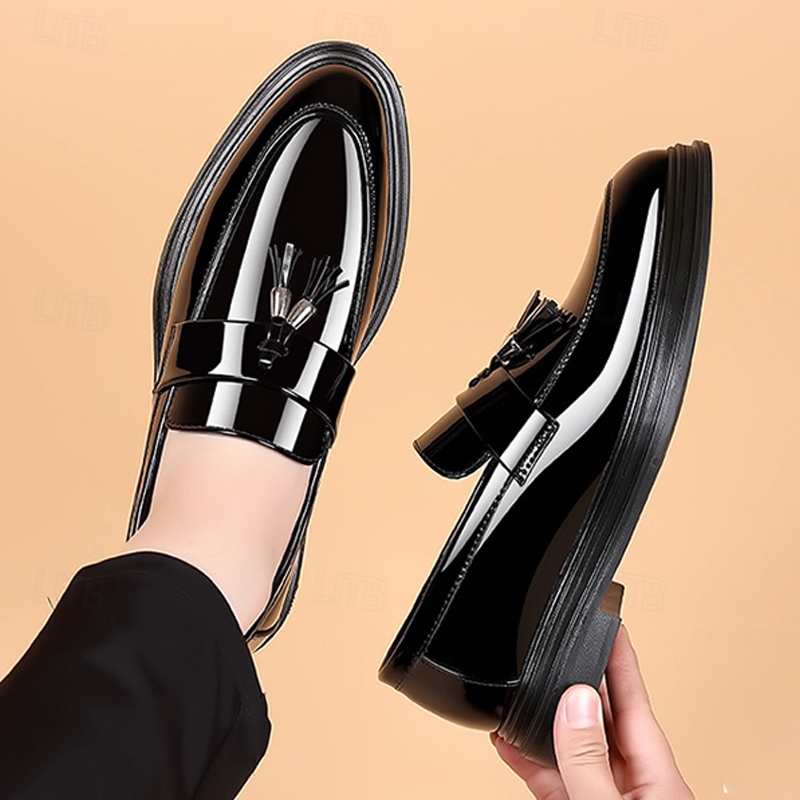 levne Poloformální-pánské černé lakované střapcové mokasíny – elegantní slip-on společenské boty pro formální události, svatby a obchodní oblečení