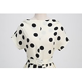 preiswerte Kleider-Retro Vintage 1950er Hepburn Kleid Ausgestelltes Kleid Tupfen Blume / Blumenmuster Kostüm Damen Maskerade Veranstaltung / Fest Junggesellinnenabschiedsparty Festival Erwachsene Kleid