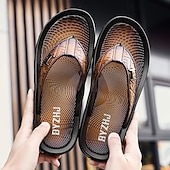 preiswerte Kleidungs-Sandalen-Braune Casual Flip Flops für Herren mit strukturiertem Fußbett und verstellbarem Riemen – bequeme Outdoor-Sandalen für Sommer und Strand