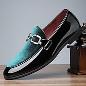 levne Poloformální-pánské luxusní červené sametové a černé lakované mokasíny – stylové slip-on společenské boty s kovovou přezkou na svatby a formální události