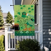 お買い得  聖パトリックの日-聖パトリックの日 ガーデンフラッグ 12x18インチ 屋外装飾 ウェルカムガーデンパティオフラッグ 幸運のシャムロック 金の小人 ヤードフラッグ 両面 ホリデー 屋外フラッグ 1個