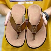 preiswerte Kleidungs-Sandalen-Braune Flip-Flops aus Kunstleder für Herren - lässige Sommersandalen mit offener Spitze und bequemer Sohle für Strand und Alltag