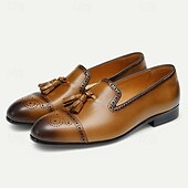 billiga Premium läder Loafers-bruna tofsloafers i läder för män med brogue-detaljer, klassiska slip-on klänningskor för bröllop, fester och formella evenemang