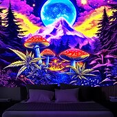 رخيصةأون Tapestries Blacklight-بساط تحت الضوء الأسود يتلألأ في الظلام حفلة تتلألأ تحت الضوء الأسود فطر ضبابي غريب الجبال طبيعة بساط فني لتزيين غرفة المعيشة أو غرفة النوم