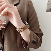 billige Apple Watch-bånd-Solo loop Kompatibel med Apple Watch-klokkereim 38mm 40mm 41mm 42mm 44mm 45mm 49mm Justerbar PU-lær Erstatningsklokkerem til iwatch Ultra 2 Series 9 8 7 SE 6 5 4 3 2 1