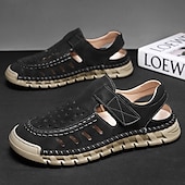 abordables sandalias de exterior-Sandalias beige sin cordones para hombre con diseño perforado y suela acolchada para paseos casuales y ropa de playa.