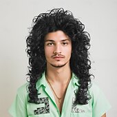 preiswerte Historische Perücken-Synthetische Perücke lockig wellig gestufter Haarschnitt mit Pony maschinell gefertigte Perücke 24 Zoll A1 synthetisches Haar Frauen klassische bequeme Farbverlauf Schwarz Halloween Perücken