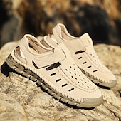 abordables sandalias de exterior-Sandalias beige sin cordones para hombre con diseño perforado y suela acolchada para paseos casuales y ropa de playa.