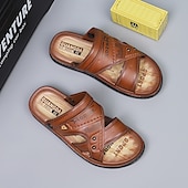 preiswerte Urlaubsandalen-Herrensandalen mit geprägten Details und gepolstertem Fußbett, ideal für lässige Outdoor-Aktivitäten