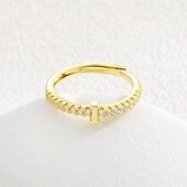 お買い得  贈り物-パーソナライズされた文字リング、お母さんへの贈り物、18Kゴールドメッキ銅リング、A-Zアルファベットデザイン、ジルコン付き調節可能なオープンバンド、女性のためのエレガントでスタイリッシュなジュエリー
