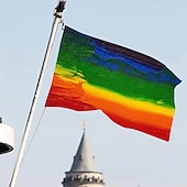 お買い得  ガーデンフラッグ、バナー-6月プライド月間 LGBTQ LGBT プライドフラッグ レインボー ハッピープライド屋外装飾 屋内用 グロメット付き 家庭 庭装飾 休日バナーサイン