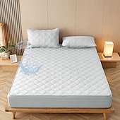 abordables Parures de draps-Protector de matelas imperméable Matelas matelassé Housse de matelas ajustée Protéger le matelas Reine Pleine Roi Housse de matelas protectrice avec bande élastique Épaissi anti-urine