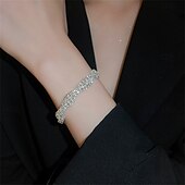 abordables Parures de Bijoux-Parure de bijoux 3 Argent Zircon Chrome Argent 1 Collier 1 Bracelet Boucles d&#039;oreilles Femmes Élégant ancien Mode Mignon Le style rétro Classique Géométrique Parure de Bijoux Pour Mariage Soirée