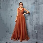 baratos Vestidos Baile Formatura-Vestidos de Quinceanera em A Vestido Elegante Apresentação Casamento Comprimento de Chão Sem Mangas Decote em V Chiffon com Pregas