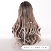 abordables Perruques Synthétiques Sans Bonnet-Perruque Synthétique Ondulé Ondulation profonde Coupe dégradée Avec frange Fabriqué à la Machine Perruque 24 pouces A1 Cheveux synthétiques Femmes Classique Confortable Cheveux Mèches / Balayage Blond