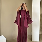 billige Uformell / Dagsbryllup-A-Linjet Quinceanera Kjoler Elegant Kjole Formell Bryllup Gulvlengde Lange Ermer Høy Hals Polyester med Folder