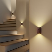 baratos luz do armário-Luzes de parede de movimento de madeira modernas sensor luz noturna usb recarregável lâmpada de parede para entrada escada corredor sala de estar parede varanda decoração 1pc