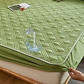 abordables Parures de draps-Protector de matelas imperméable Matelas matelassé Housse de matelas ajustée Protéger le matelas Reine Pleine Roi Housse de matelas protectrice avec bande élastique Épaissi anti-urine