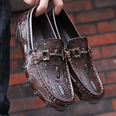halpa Miesten lenkkarit-Miesten tummanruskeat loaferit solkikoristeilla – muodikkaat slip-on-kengät toimistolle, arkeen ja iltaan