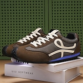 preiswerte Sneaker für Herren-weiße sportliche Herren-Sneaker mit roten und blauen Akzenten – lässig, leicht, ideal für einen aktiven Lebensstil und Outdoor-Aktivitäten