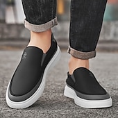 levne Pánské tenisky-Pánské bílé nazouvací tenisky se zlatým akcentem a minimalistickým designem - elegantní, módní, ideální pro ležérní vycházky a každodenní pohodlí