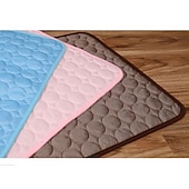 abordables Tapis de Refroidissement-Tapis rafraîchissant pour chien - lit rafraîchissant instantané pour chien &amp;chats non toxiques &amp;tapis rafraîchissant antidérapant lavable en machine pour l&#039;intérieur &amp;utilisation en voyage