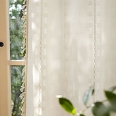 billiga Fönsterprodukter-Boho Gardiner Virkat Spets Lapptäcke Semi-Mörkläggning Bohemisk Handgjord Tofsar Stångficka Fönsterbehandling Vintage Lantlig Bonde Draperier för Vardagsrum Sovrum