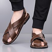 billiga Semester Sandaler-Herrsandaler i brunt konstläder med korsremmar och justerbar stängning – bekväma och trendiga sandaler för varmt väder