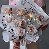 baratos Plantas e Flores Artificiais-Embalagem de presente de flores com luz LED, material de embrulho de gaze ondulada para buquê, caixa de presente de pirulito para casamento, festa, aniversário