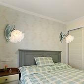 economico Applique da parete-Applique da parete moderna nordica verde, graziosa, in ceramica bianca, a forma di fiore, in vetro, stile rustico, per comodino, camera da letto per bambini, veranda, soggiorno, hotel.