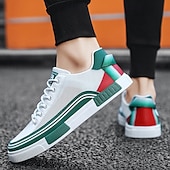 billige Sneakers til herrer-Herre Fritidssko for menn Gange Fritid PU Lær Netting Pustende Bekvem Sklisikker Snøring Svart Grønn / Hvit Sommer Vår