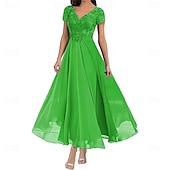 preiswerte Bodenlänge-A-Linie Brautmutterkleid Elegant V Ausschnitt Bodenlang Polyester Kurzarm mit Einfarbig 2025