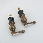 economico Rubinetti per lavandino bagno-Rubinetto per lavabo - Classico / Ampia diffusione Ottone Antico / Nichel spazzolato Rubinetto a tre fori Due maniglie tre foriBath Taps