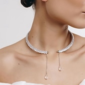 billige Halskjeder-Anheng Halskjede Rhinstener Dame Elegant Luksus dusk Dusk Bryllup Sirkelformet Halskjeder Til Bryllup Fest Valentinsdag