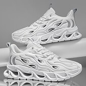 billige Sneakers til herrer-Røde løpesko for menn med flammedetaljer, overdel i høy ytelse og støtdempende såle, perfekt for trening, sportsbegivenheter og en aktiv livsstil