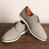 billige Sneakers til herrer-Brune herresko i semsket skinn med oxford-detaljer, klassisk snøredesign og kontrastsøm, ideelle for forretningsmessig uformelt kontorarbeid og semi-formelle arrangementer.