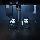 economico Decorazioni Appese e da Tavolo per Halloween-Statuetta stampata in 3D raffigurante un&#039;anatra mietitrice di Halloween, ornamento a forma di anatra della morte, statua di un&#039;anatra scheletro spettrale per decorazioni di Halloween, regalo da