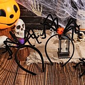 halpa Halloween-maski ja rekvisiitta-Halloween-hämähäkkipanta pörröisillä pom-pommilla, hauska hiusasuste juhliin, naamiaisiin, karkki vai keppokseen ja keppokseen &amp;esitysproppu