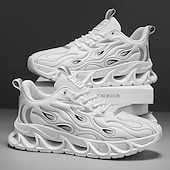 billige Sneakers til herrer-Røde løpesko for menn med flammedetaljer, overdel i høy ytelse og støtdempende såle, perfekt for trening, sportsbegivenheter og en aktiv livsstil