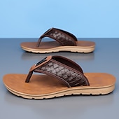 billige Ferietøfler-herrebrune flip-flops i kunstskinn med vevd mønsterrem, myk EVA-såle, komfortabel for feriested og hverdagslige sommerantrekk