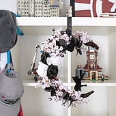 ieftine Coronițe de Halloween și decorațiuni florale-Coronițe LED de Halloween pentru decorarea ușii din față, interioare și exterioare, coroană de pisică cu lună și ramuri moarte, trandafir alb și negru, pentru decorul ferestrei de Halloween de Ziua