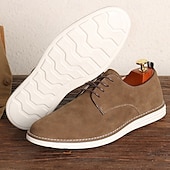 billige Sneakers til herrer-Brune herresko i semsket skinn med oxford-detaljer, klassisk snøredesign og kontrastsøm, ideelle for forretningsmessig uformelt kontorarbeid og semi-formelle arrangementer.