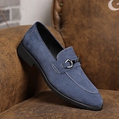 levne Pánské nazouváky a mokasíny-Pánské olivově zelené mokasíny – stylové nazouvací boty z imitace semiše s kovovou přezkou pro ležérní business looky, večeře, rande i kancelářské nošení