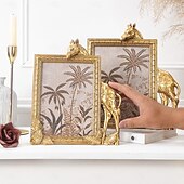 abordables Cadres photo pour tables-Cadre photo décoratif rectangulaire en résine dorée en forme de girafe, cadre en résine pour un affichage chaleureux des photos de bureau, idéal pour la décoration intérieure et les accessoires de