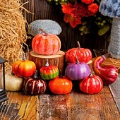 Χαμηλού Κόστους Halloween Hanging &amp; Tabletop Decorations-10 τεμάχια τεχνητές μίνι κολοκύθες από αφρό, φθινοπωρινές διακοσμήσεις, φιγούρες κολοκύθας για την Ημέρα των Ευχαριστιών του Χάλογουιν, ψεύτικα στηρίγματα λαχανικών για κεντρικό τραπέζι,
